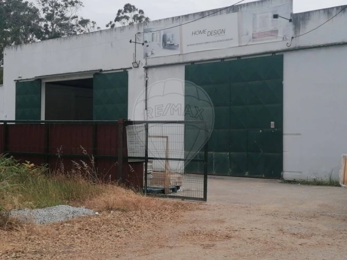 Armazém para Venda em Rio Meão Foto 2