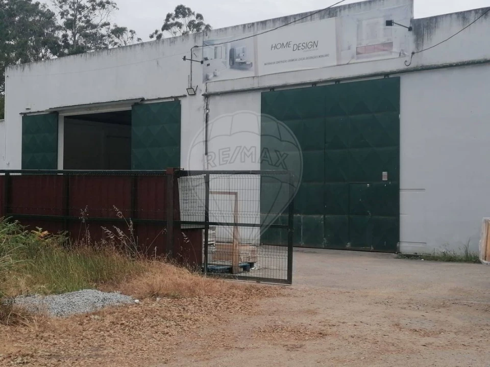 Armazém para Venda em Rio Meão Foto 4