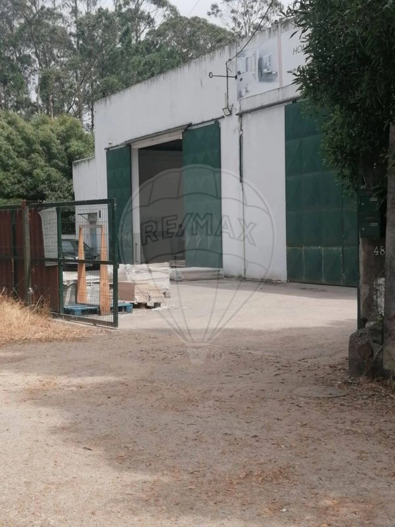 Armazém para Venda em Rio Meão Foto 2