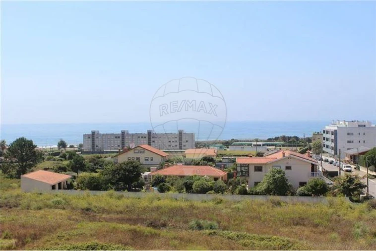 Apartamento T3 para Arrendamento em São Felix da Marinha Foto 9