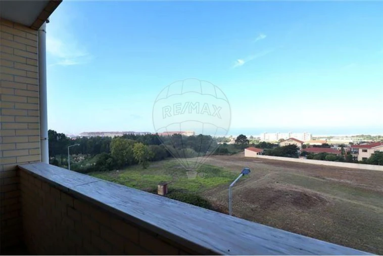Apartamento T3 para Arrendamento em São Felix da Marinha Foto 6