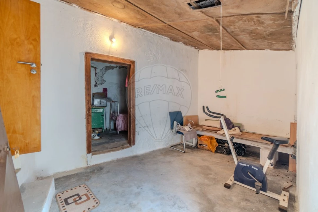 Moradia T2 para Venda em Sapataria Foto 17