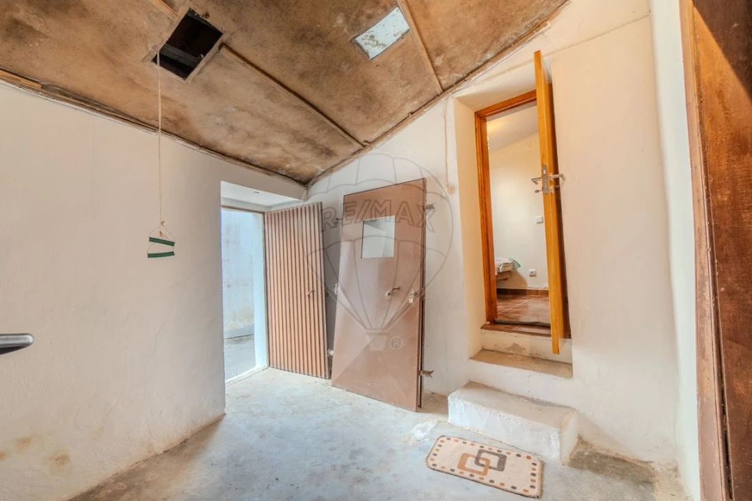 Moradia T2 para Venda em Sapataria Foto 18