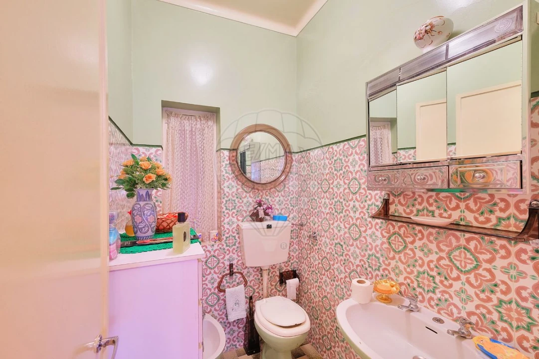 Moradia T6 para Venda em Zibreira Foto 12