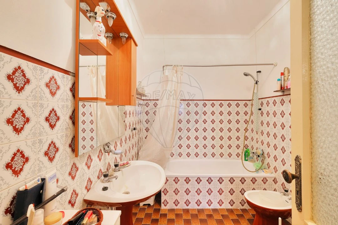 Moradia T6 para Venda em Zibreira Foto 13