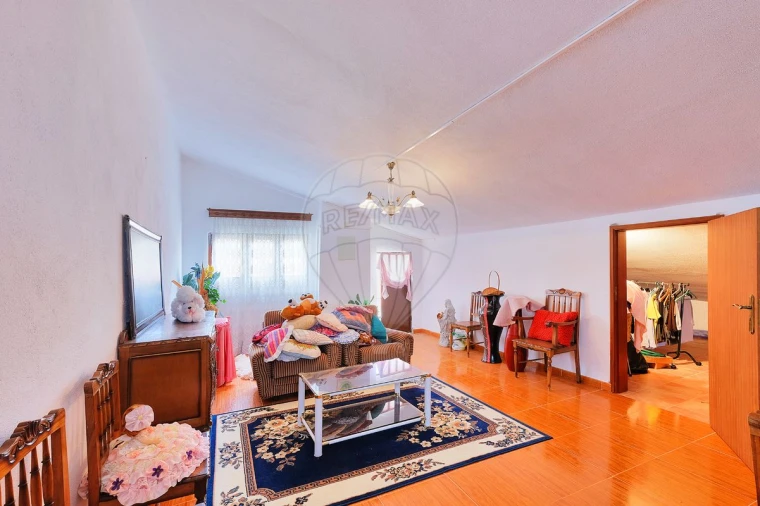 Moradia T6 para Venda em Zibreira Foto 17