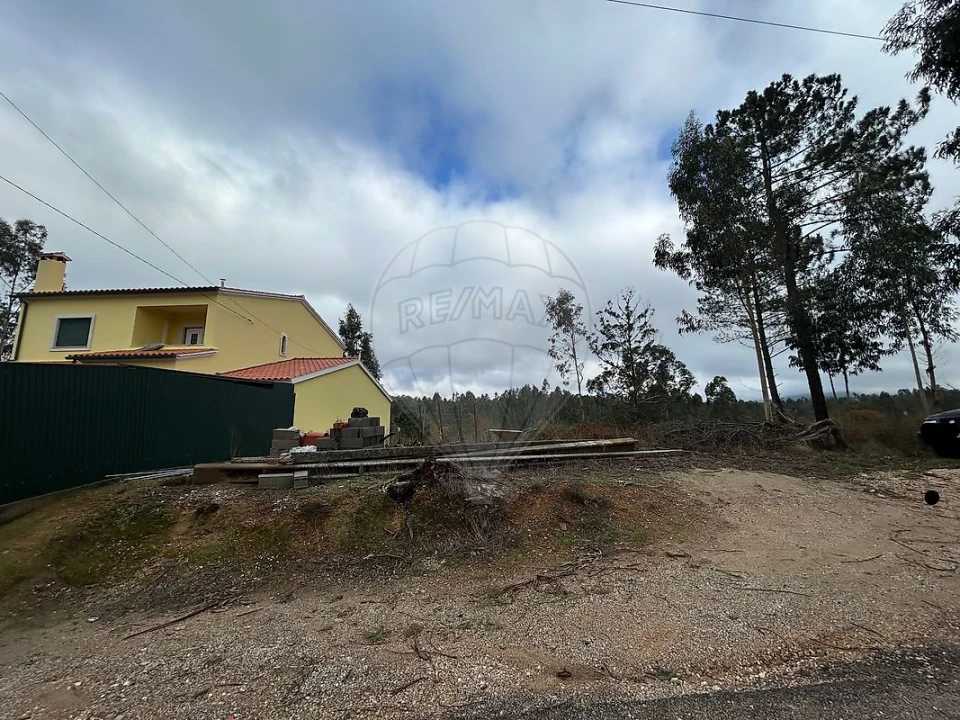 Terreno para Venda em Lousã e Vilarinho Foto 2