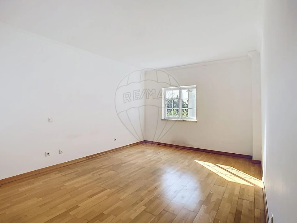 Apartamento T4 para Venda em Santa Maria e São Miguel, São Martinho, São Pedro Penaferrim Foto 21