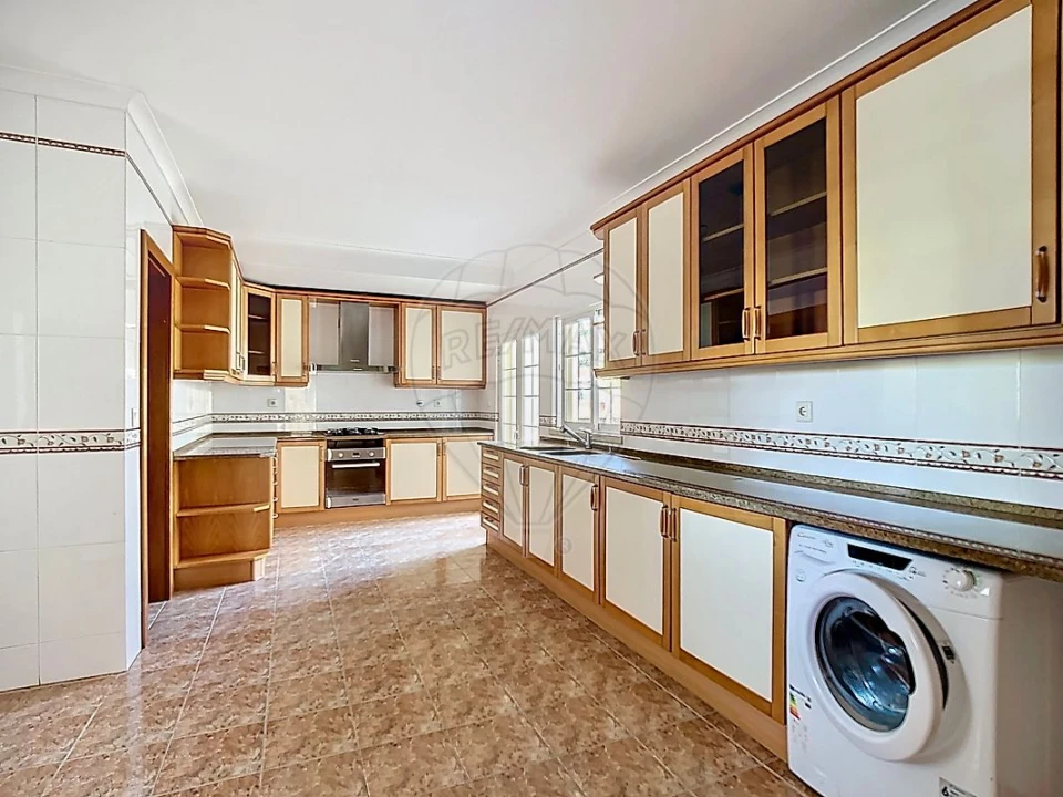 Apartamento T4 para Venda em Santa Maria e São Miguel, São Martinho, São Pedro Penaferrim Foto 10