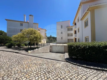 Apartamento T4 para Venda em Santa Maria e São Miguel, São Martinho, São Pedro Penaferrim