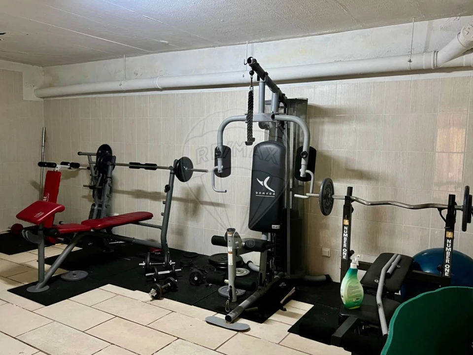Apartamento T4 para Venda em Santa Maria e São Miguel, São Martinho, São Pedro Penaferrim Foto 36