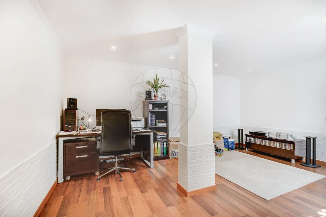 Moradia T3 para Venda em Oeiras e São Julião da Barra, Paço de Arcos e Caxias Foto 35