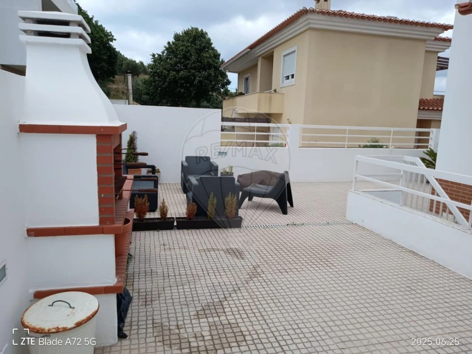 Moradia T3 para Venda em Oeiras e São Julião da Barra, Paço de Arcos e Caxias Foto 41