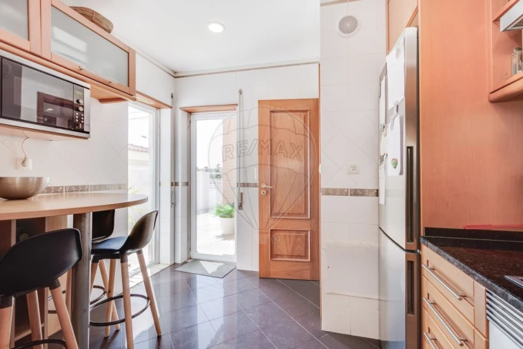 Moradia T3 para Venda em Oeiras e São Julião da Barra, Paço de Arcos e Caxias Foto 38