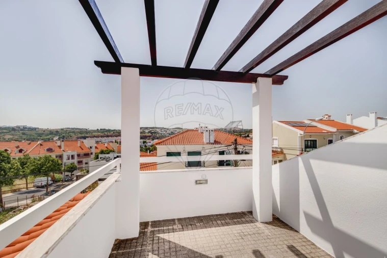 Moradia T3 para Venda em Oeiras e São Julião da Barra, Paço de Arcos e Caxias Foto 30