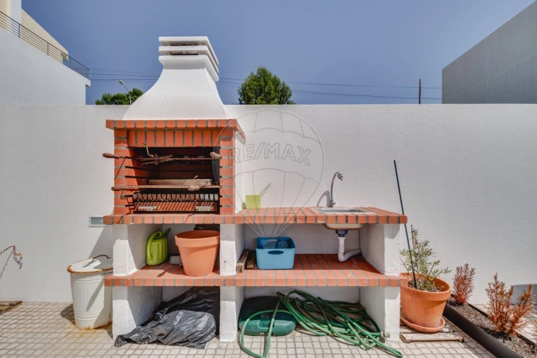 Moradia T3 para Venda em Oeiras e São Julião da Barra, Paço de Arcos e Caxias Foto 25