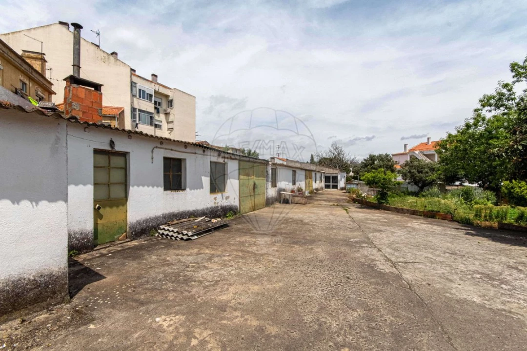 Armazém para Venda em Santa Iria de Azoia, São João da Talha e Bobadela Foto 7