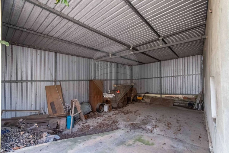 Armazém para Venda em Santa Iria de Azoia, São João da Talha e Bobadela Foto 9