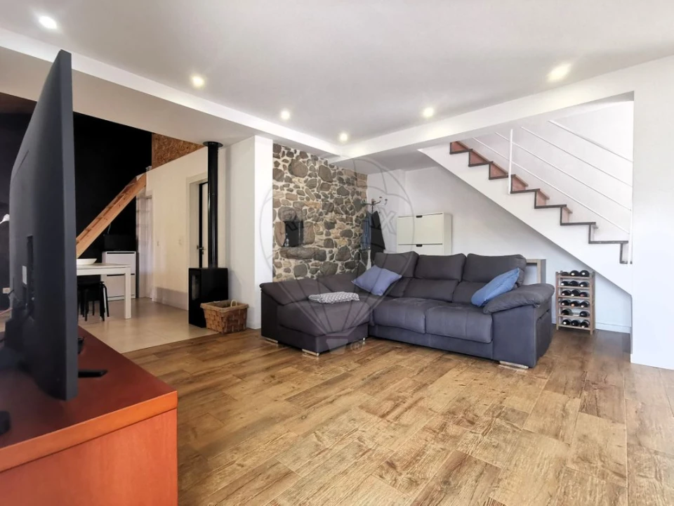 Moradia T3 para Venda em Santo Antão e São Julião do Tojal Foto 4