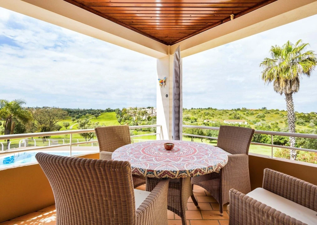 Apartamento T2 para Venda em Lagoa e Carvoeiro Foto 1