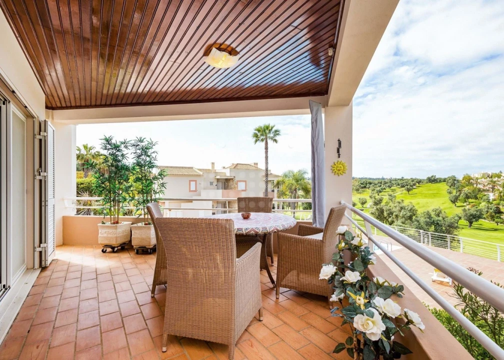 Apartamento T2 para Venda em Lagoa e Carvoeiro Foto 2