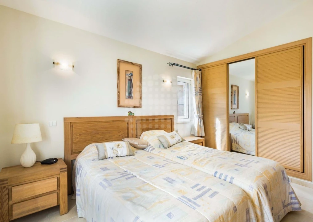 Apartamento T2 para Venda em Lagoa e Carvoeiro Foto 11
