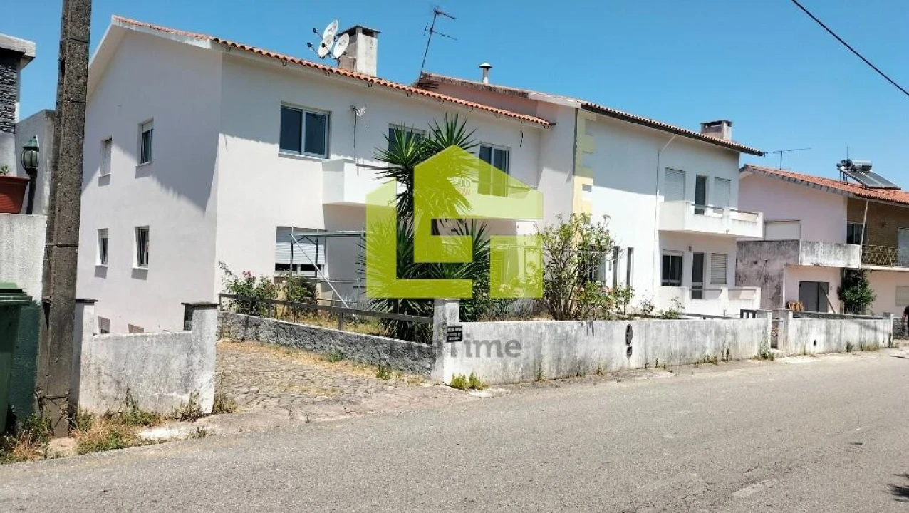 Apartamento T2 para Venda em Eiras e São Paulo de Frades Foto 1