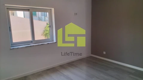 Apartamento T2 para Venda em Eiras e São Paulo de Frades