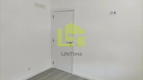 Apartamento T2 para Venda em Eiras e São Paulo de Frades