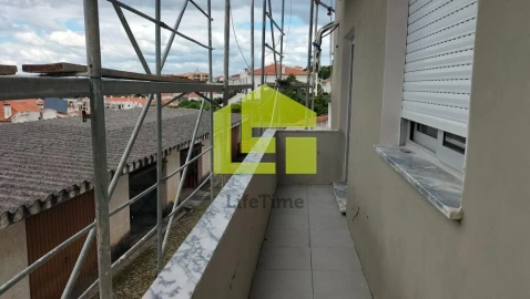 Apartamento T2 para Venda em Eiras e São Paulo de Frades