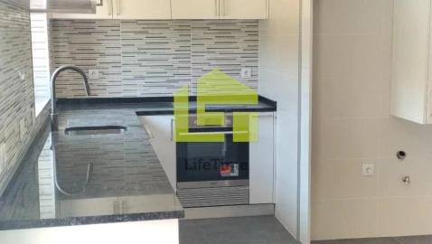 Apartamento T2 para Venda em Eiras e São Paulo de Frades