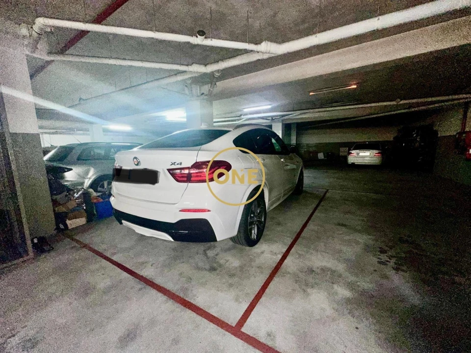 Garagem para Venda em Paranhos Foto 2