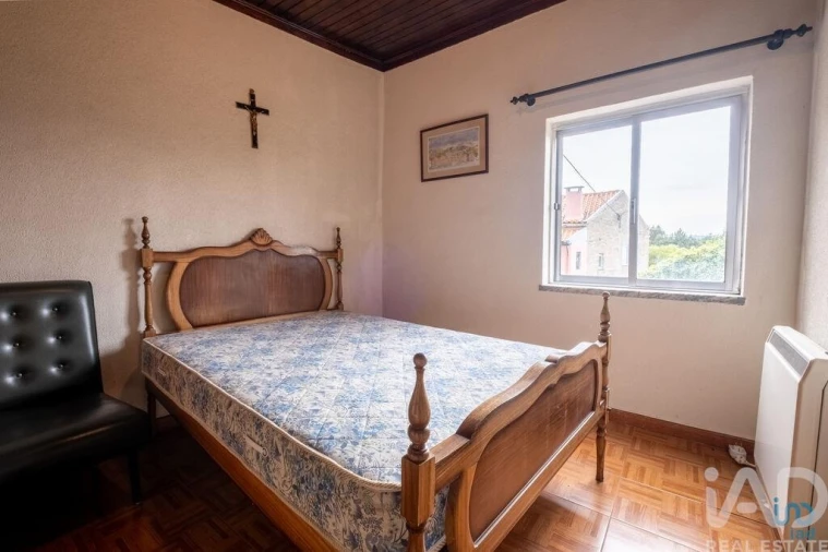 Moradia T4 para Venda em Cativelos Foto 23