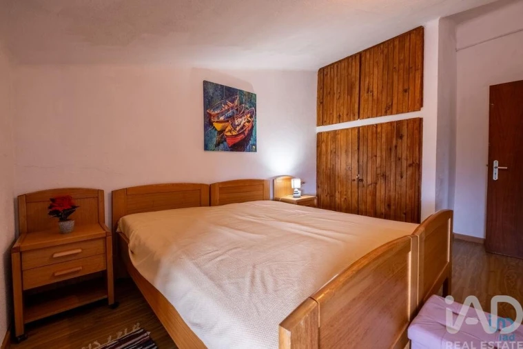 Moradia T4 para Venda em Cativelos Foto 17