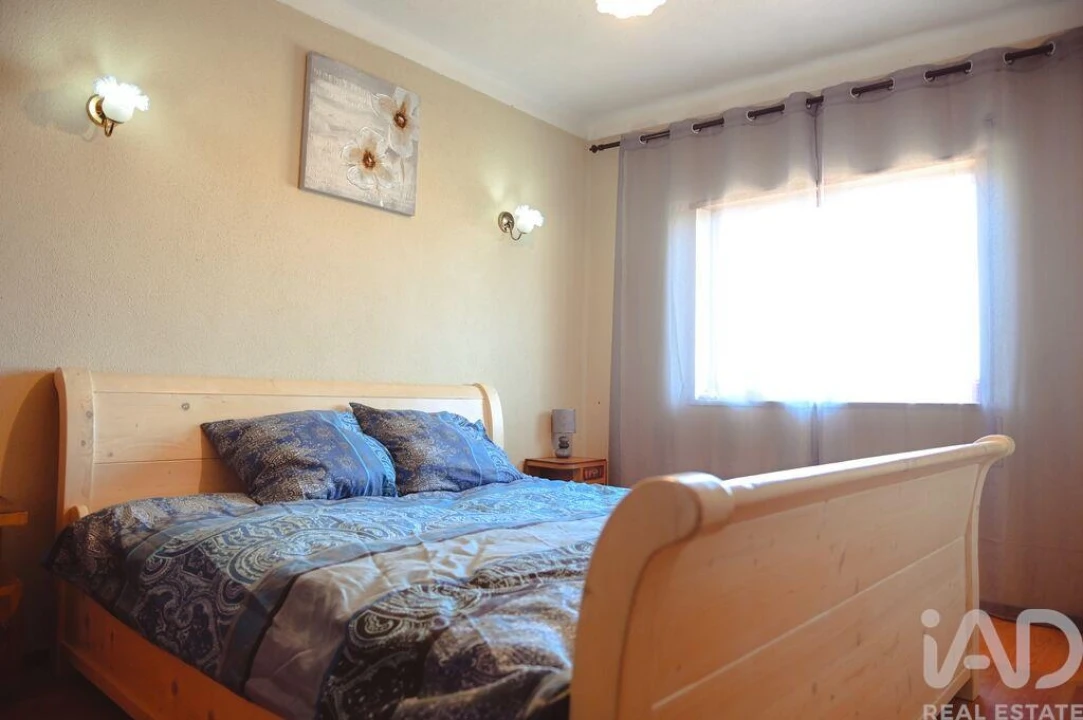 Moradia T4 para Venda em Cativelos Foto 18