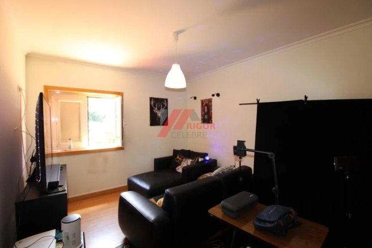 Moradia T4 para Venda em Fornelos e Queijada Foto 30