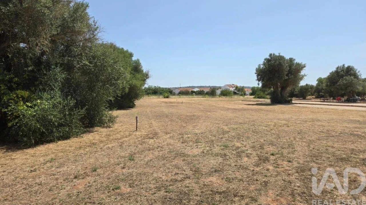 Terreno para Venda em Paderne Foto 25
