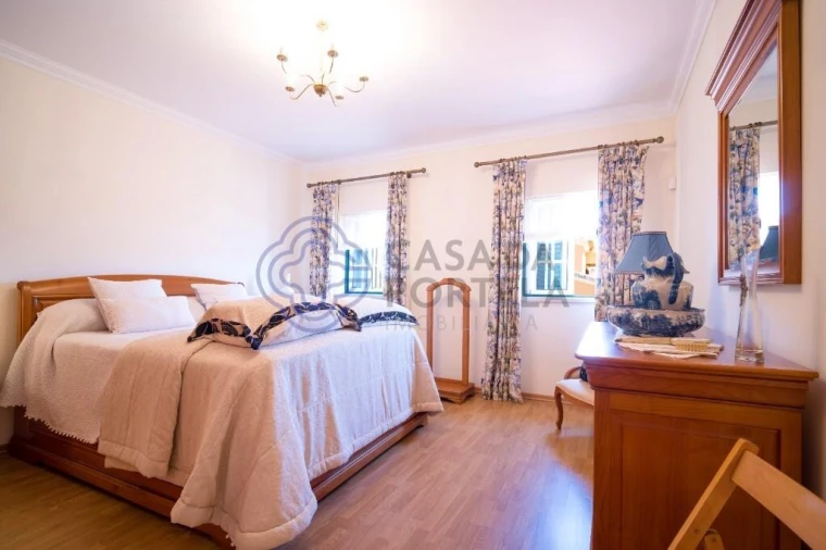 Moradia T4 para Venda em Cadaval e Pêro Moniz Foto 22