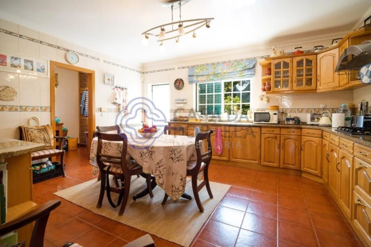 Moradia T4 para Venda em Cadaval e Pêro Moniz Foto 8