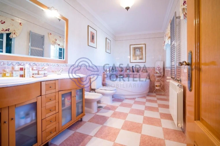 Moradia T4 para Venda em Cadaval e Pêro Moniz Foto 16