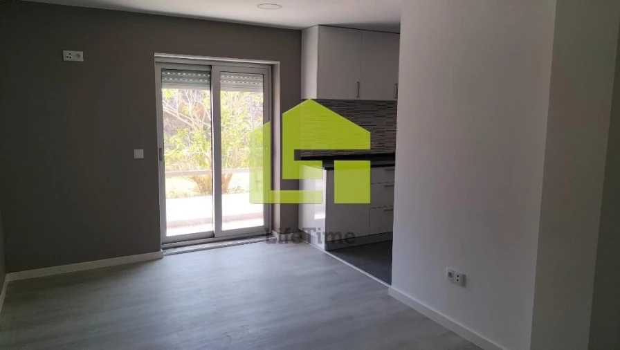 Apartamento T2 para Venda em Eiras e São Paulo de Frades Foto 3