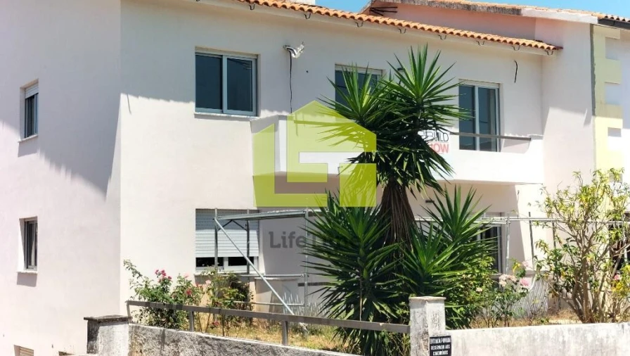 Apartamento T2 para Venda em Eiras e São Paulo de Frades Foto 18