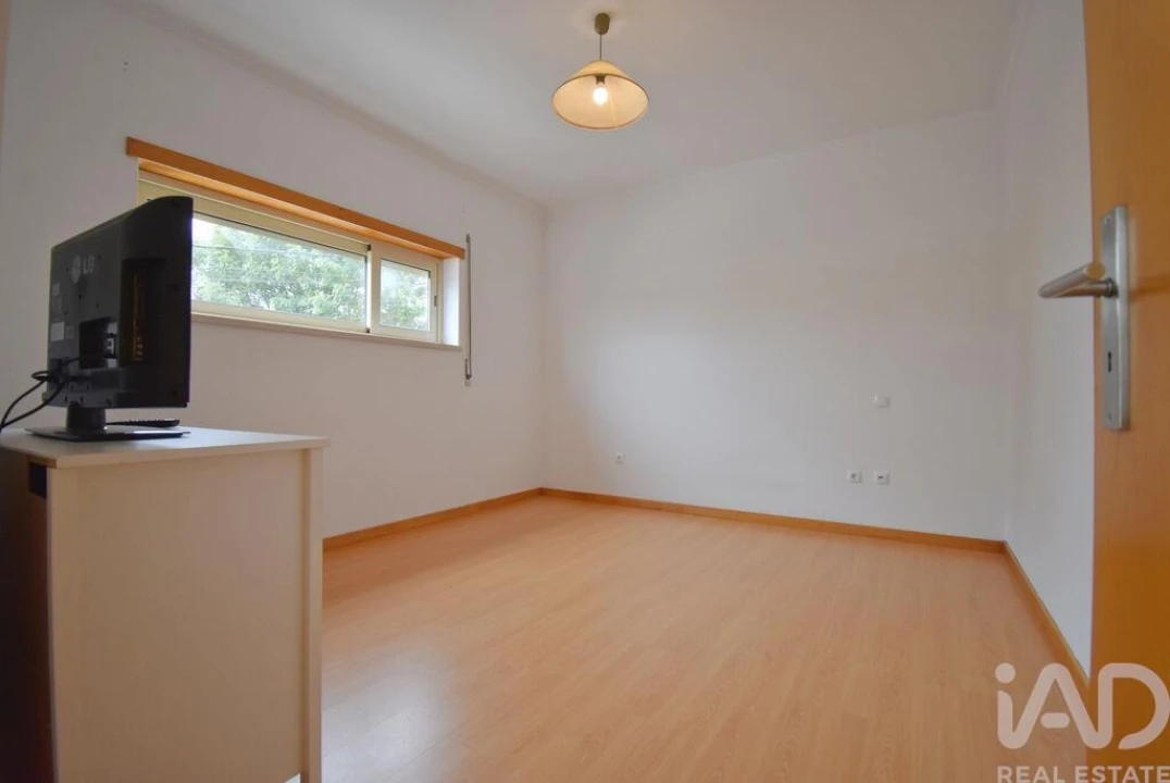 Moradia T4 para Venda em Avelar Foto 22