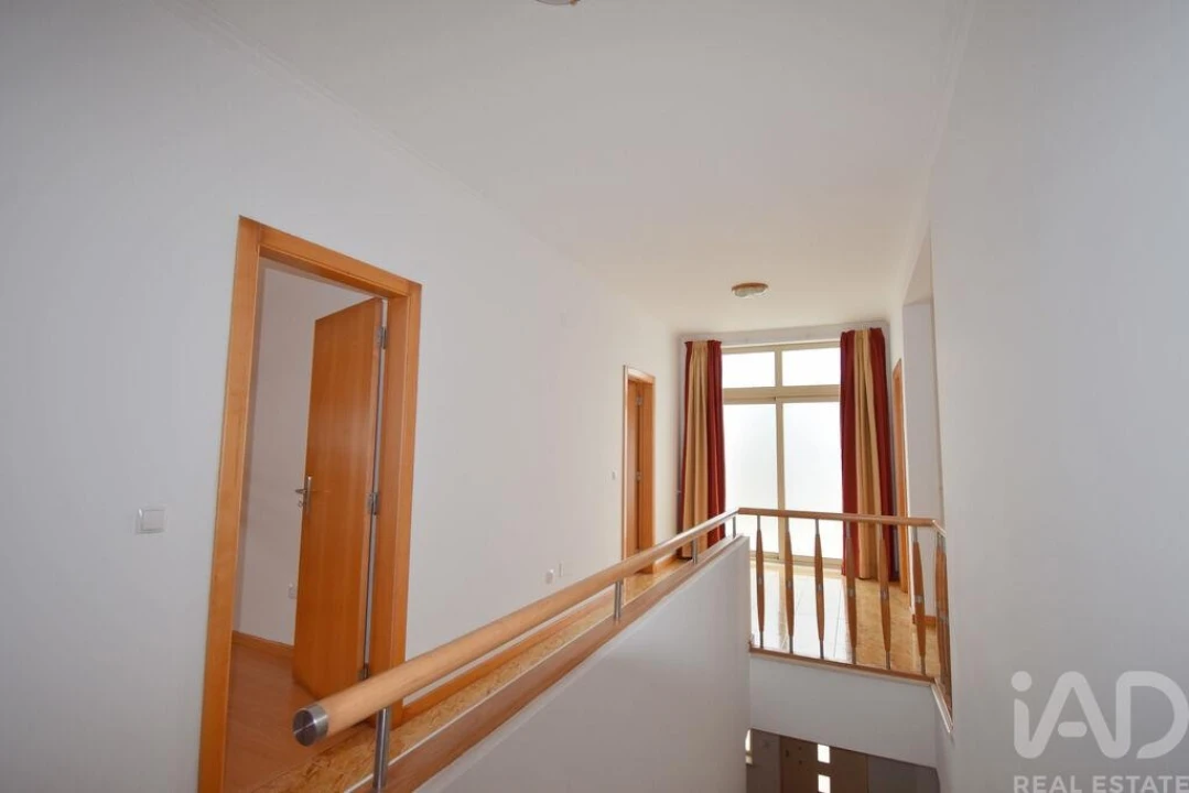 Moradia T4 para Venda em Avelar Foto 15