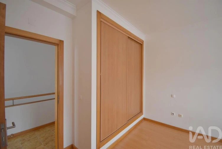 Moradia T4 para Venda em Avelar Foto 18