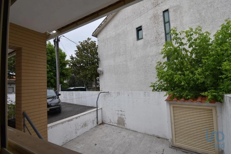 Moradia T4 para Venda em Avelar Foto 13