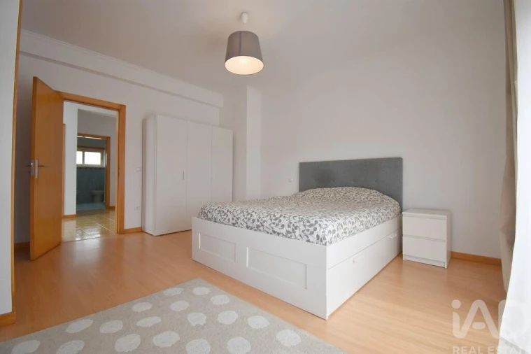 Moradia T4 para Venda em Avelar Foto 20