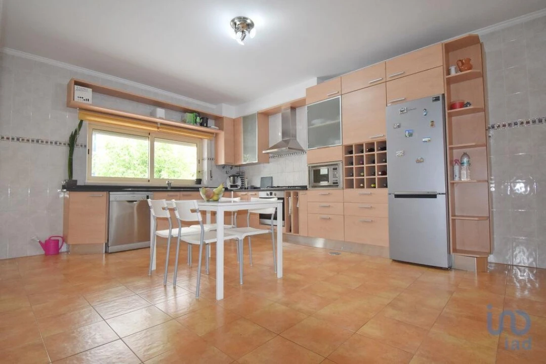 Moradia T4 para Venda em Avelar Foto 10