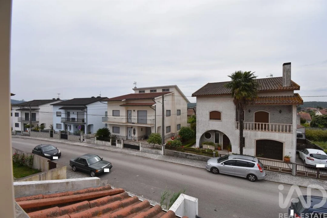 Moradia T4 para Venda em Avelar Foto 17