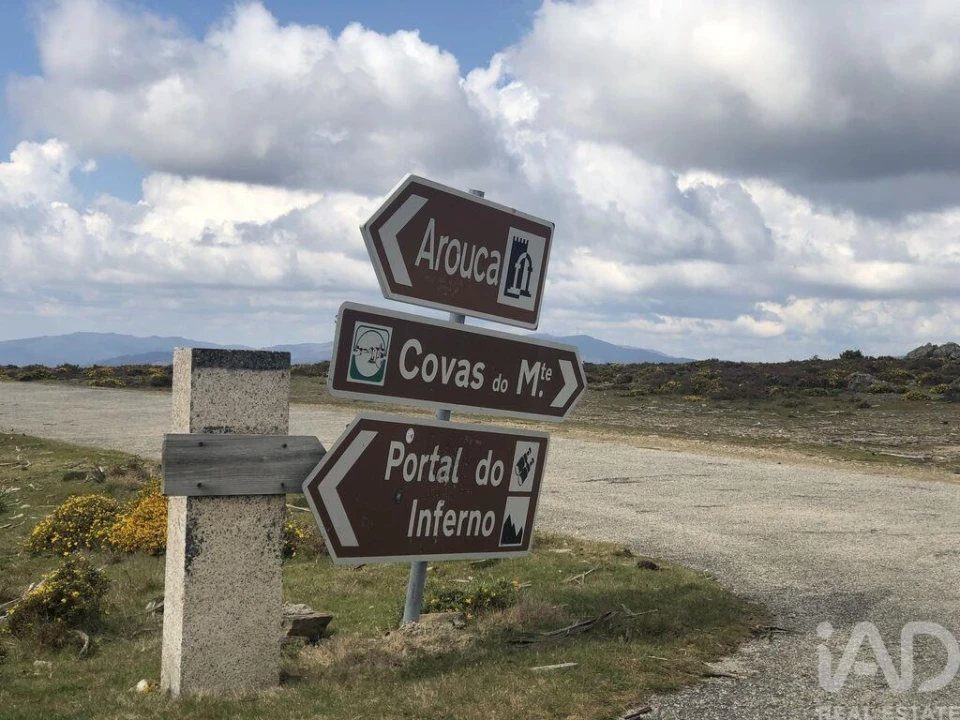 Moradia T4 para Venda em Carvalhais e Candal Foto 18